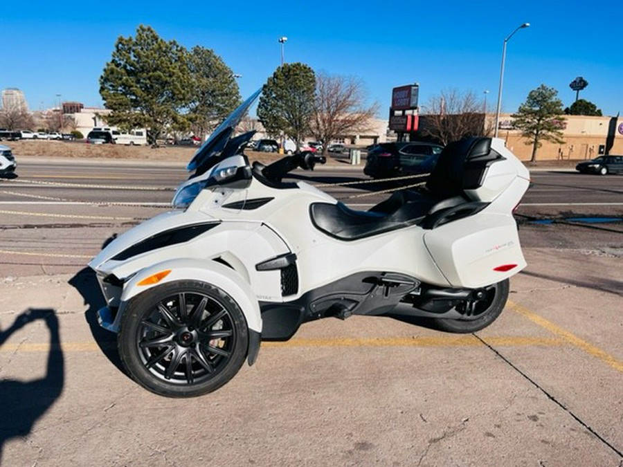 2018 Can-Am Spyder RT SE6