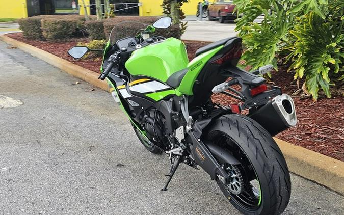 2025 Kawasaki Ninja ZX-6R ABS KRT Edition