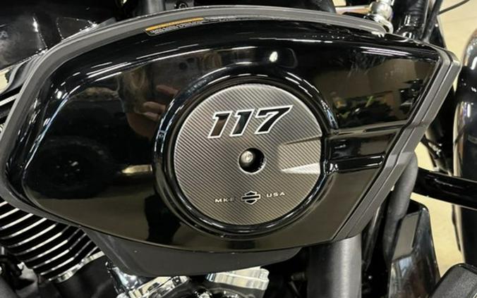 2025 Harley-Davidson Street Glide® Base