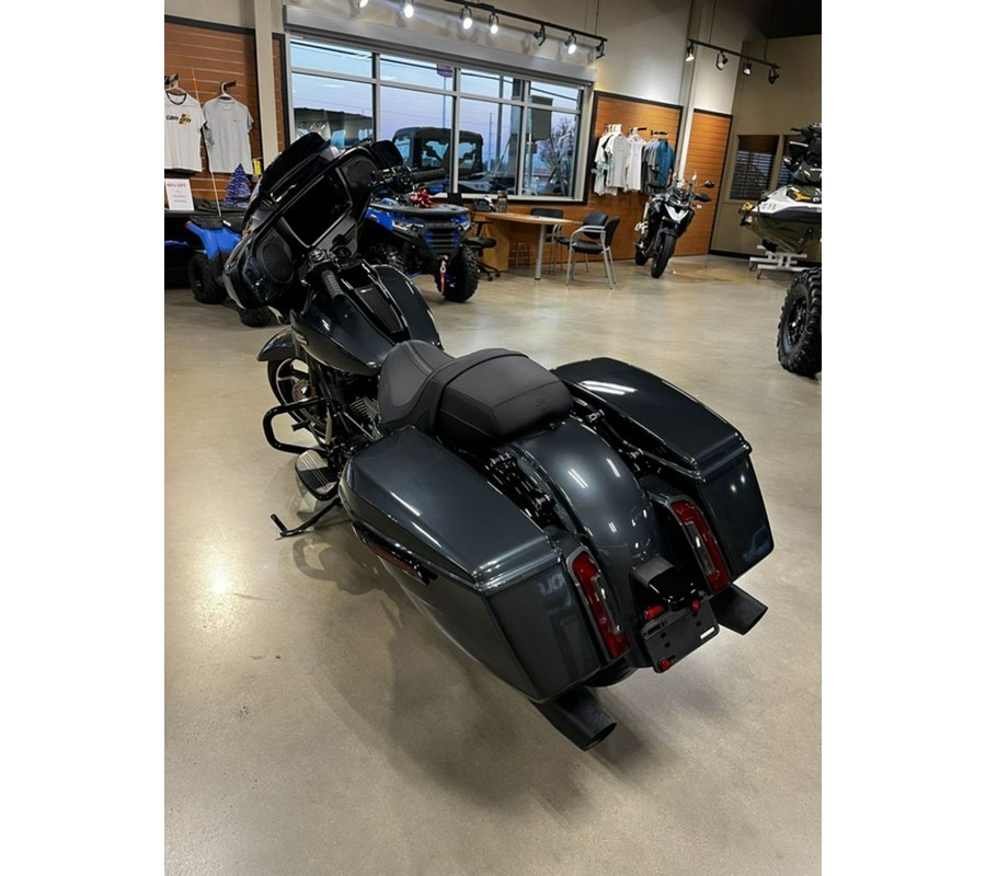 2025 Harley-Davidson Street Glide® Base