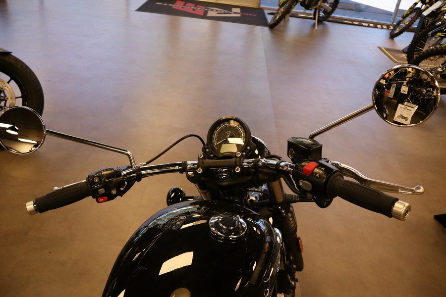 2026 Bonneville Speedmaster Base - Triumph