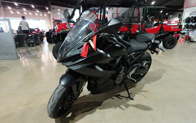 2025 Suzuki GSX-8R