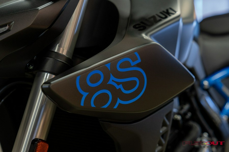 2024 Suzuki GSX-8S