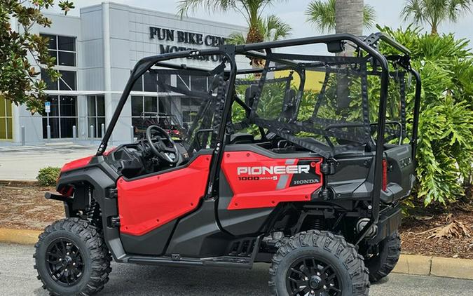 2024 Honda Pioneer 1000-5 Deluxe