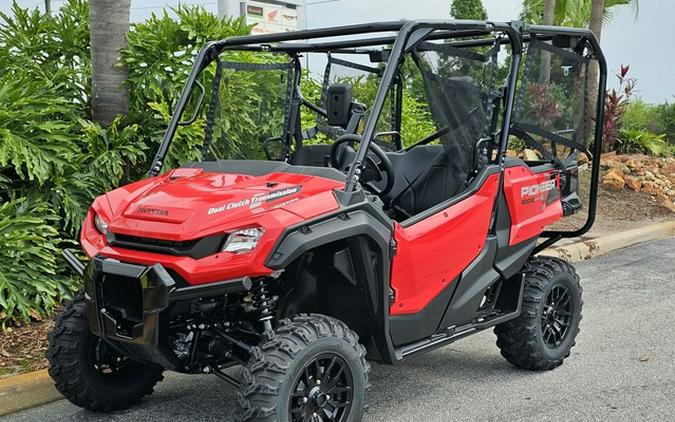 2024 Honda Pioneer 1000-5 Deluxe