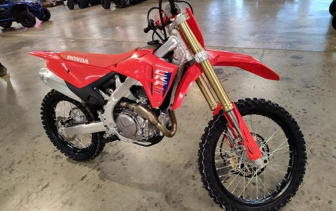 2025 Honda CRF450R Review [First Ride at Ironman Raceway]