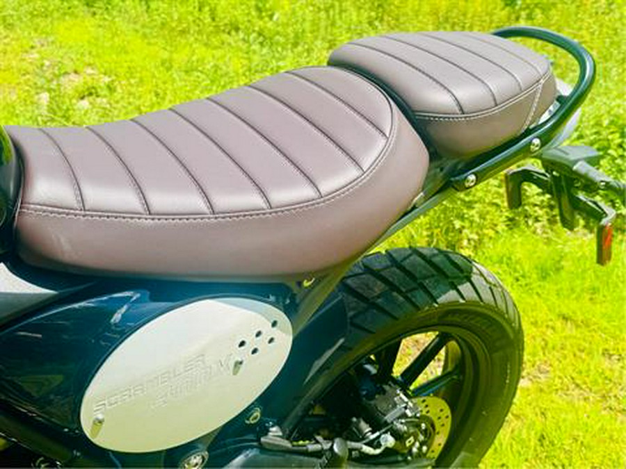 2025 Triumph Scrambler 400 X