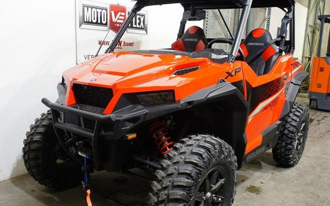2025 Polaris® General XP 1000 Premium
