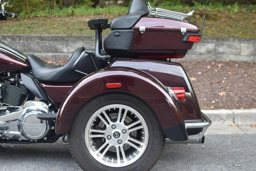 2019 Harley-Davidson Tri Glide Ultra FLHTCUTG