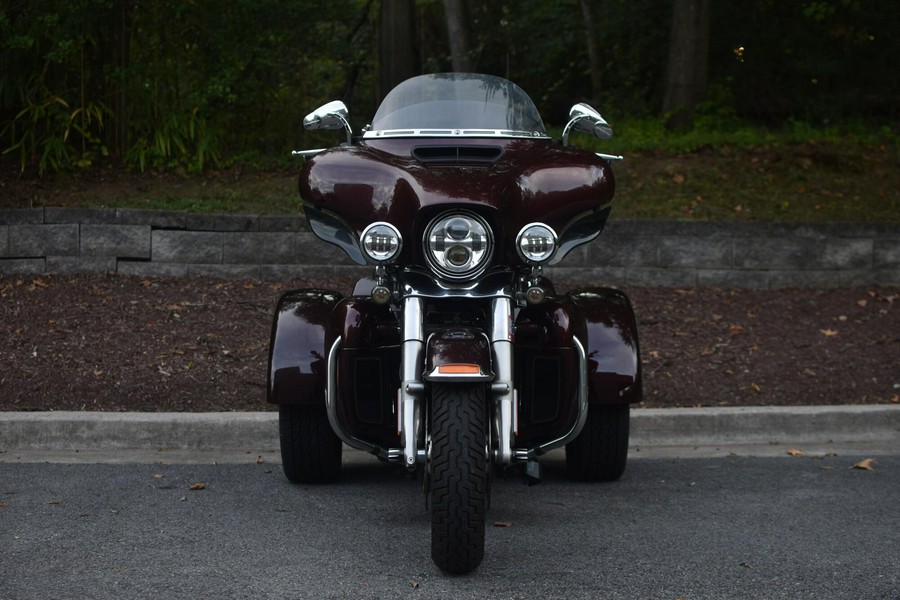 2019 Harley-Davidson Tri Glide Ultra FLHTCUTG