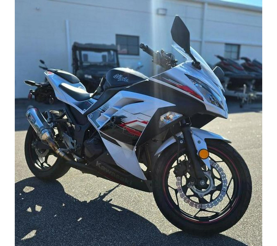 2014 Kawasaki Ninja® 300 ABS