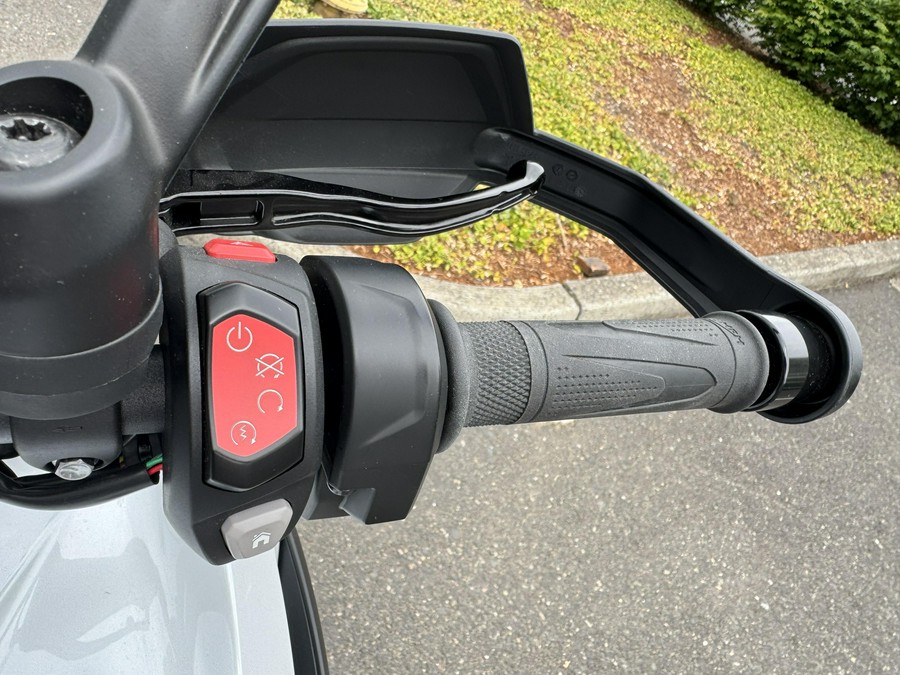 2023 Triumph Tiger 1200 GT Explorer - SNOWDONIA WHITE