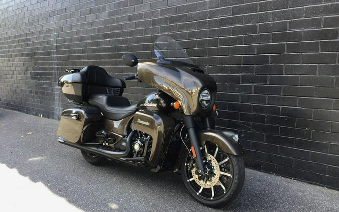 2023 Indian Roadmaster® Dark Horse®
