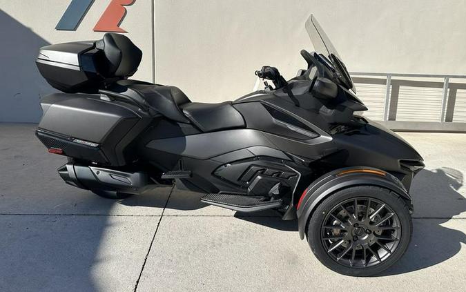 2026 Can-Am® Spyder RT Limited Dark