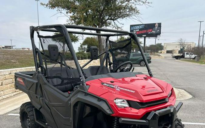 2025 Honda Pioneer 1000 Base