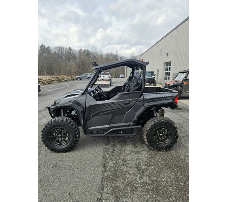 2025 Polaris GENERAL XP 1000 Premium