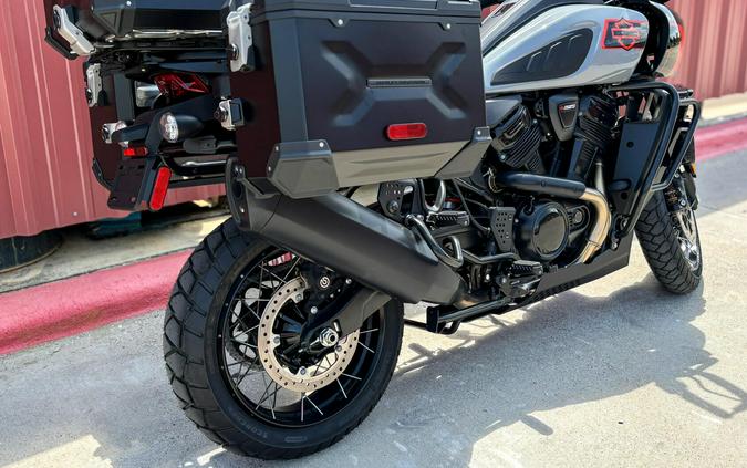 2026 Harley-Davidson® Pan America 1250 Limited RA1250L Dark Billiard Gray