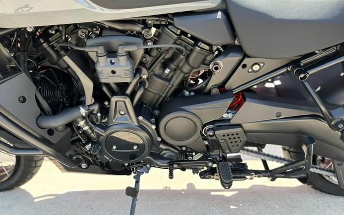 2026 Harley-Davidson® Pan America 1250 Limited RA1250L Dark Billiard Gray