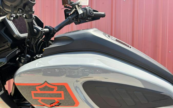 2026 Harley-Davidson® Pan America 1250 Limited RA1250L Dark Billiard Gray
