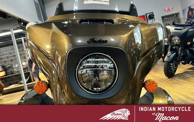 2023 Indian Motorcycle® Roadmaster® Dark Horse®