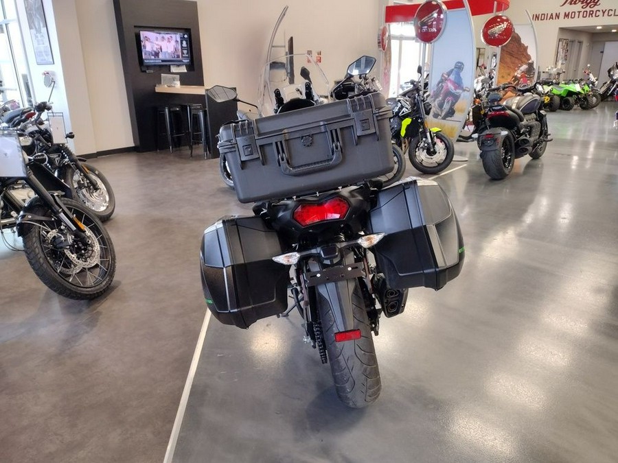 2022 Kawasaki Versys® 1000 SE LT+