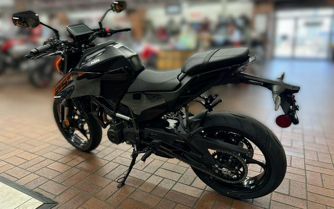 2026 KTM 250 DUKE