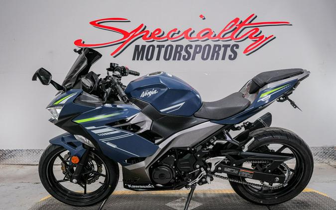 2022 Kawasaki Ninja 400