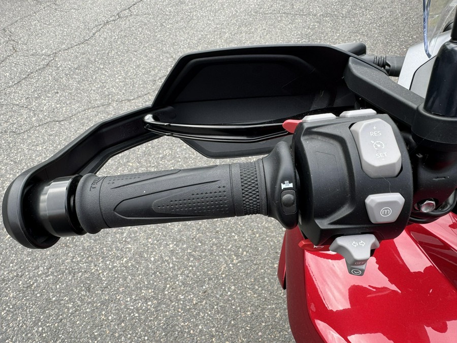 2025 Triumph Tiger 1200 GT Pro - CARNIVAL RED