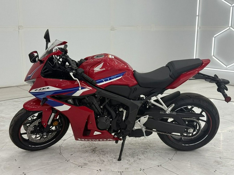 2026 Honda CBR650R E-Clutch