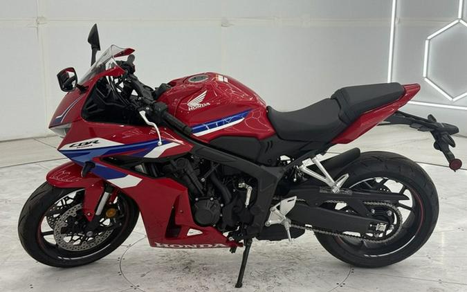 2026 Honda CBR650R E-Clutch