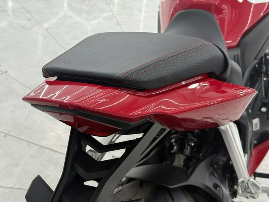 2026 Honda CBR650R E-Clutch