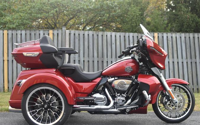 2026 Harley-Davidson Street Glide 3 Limited Brilliant Red Chrome Trim