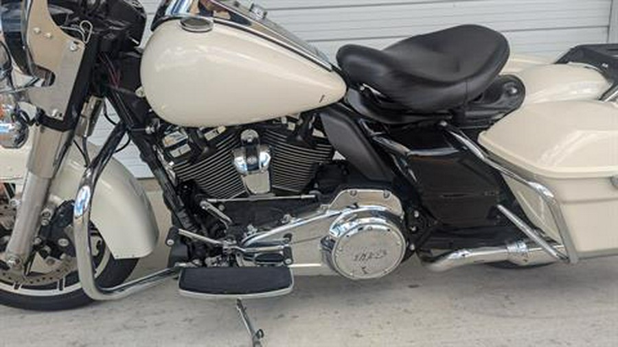 2021 Harley-Davidson Road King®