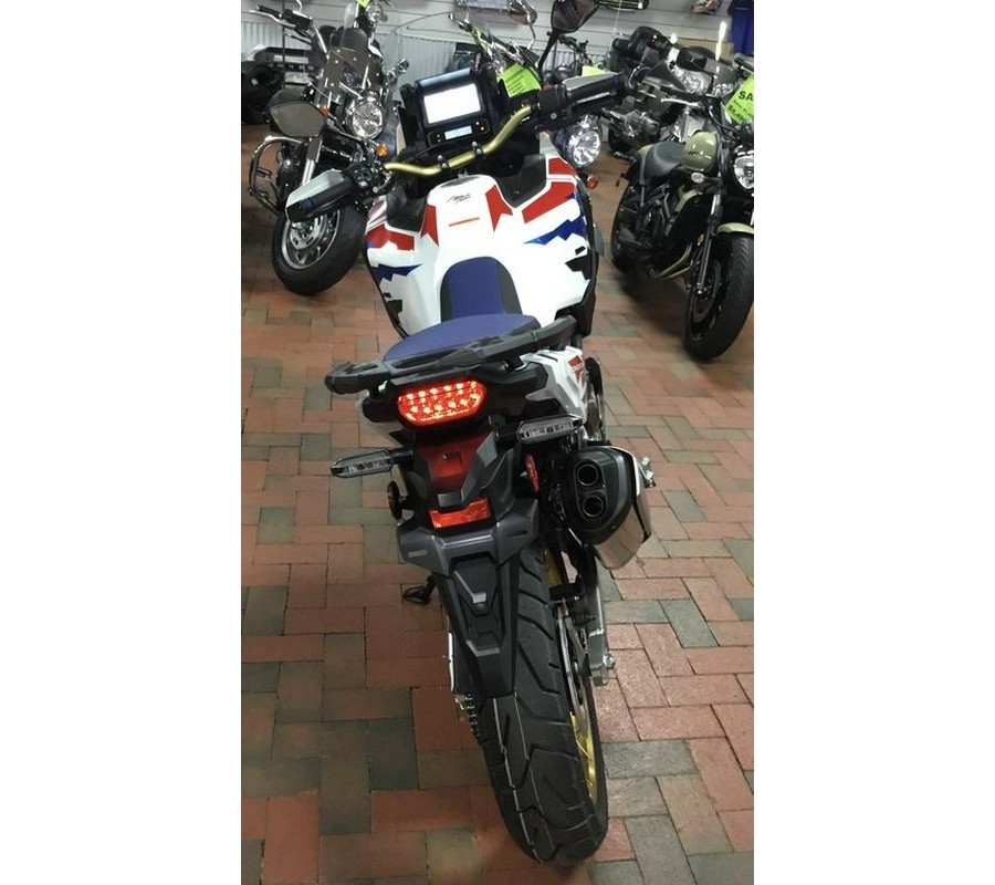 2025 Honda® Africa Twin Adventure Sports ES