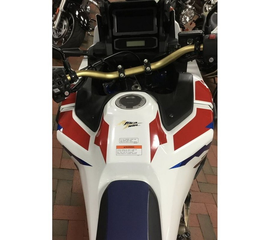 2025 Honda® Africa Twin Adventure Sports ES