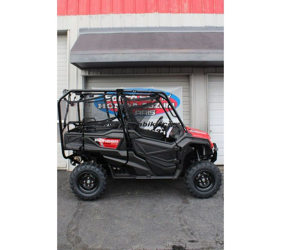 2025 Honda® Pioneer 1000-5