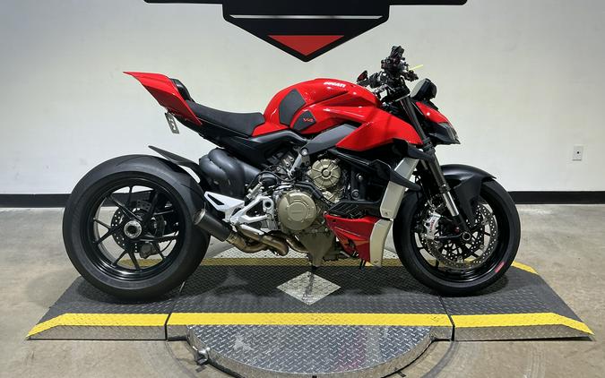 2022 Ducati Streetfighter V4