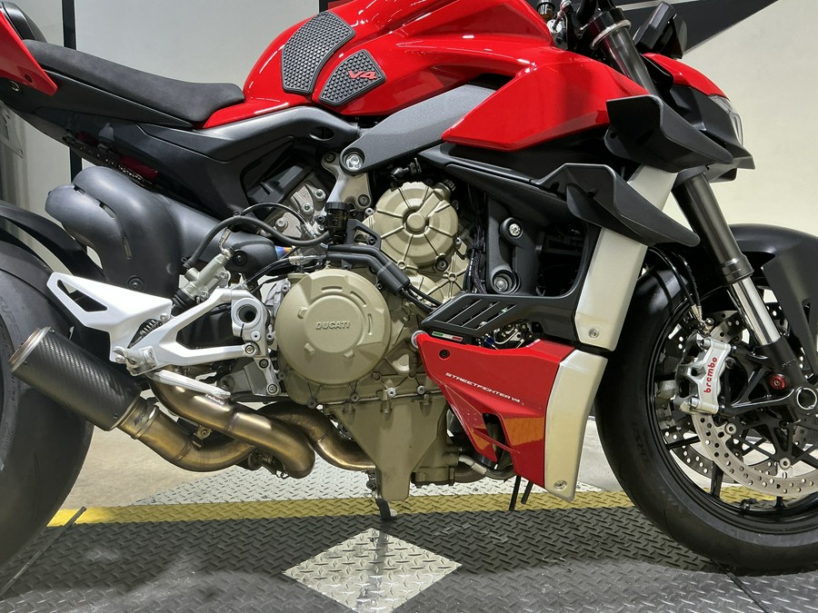 2022 Ducati Streetfighter V4
