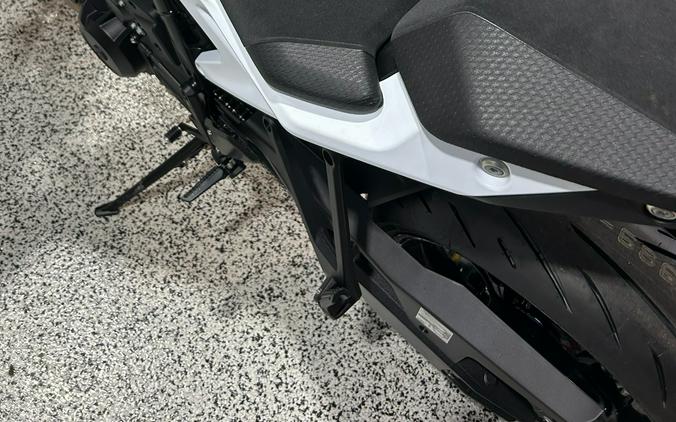 2027 KTM Duke 990