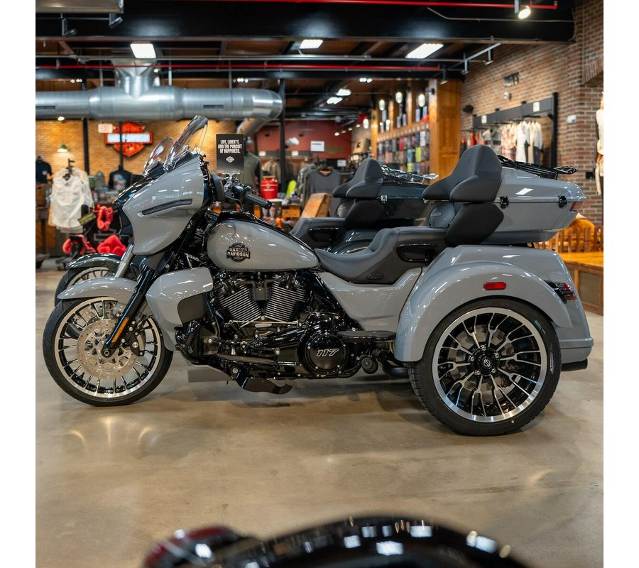 Harley-Davidson® Street Glide 3 Limited 2026 FLHLT 34702036 DRK BILIARD GRY