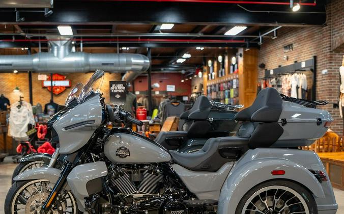 Harley-Davidson® Street Glide 3 Limited 2026 FLHLT 34702036 DRK BILIARD GRY
