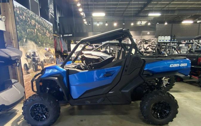 2023 Can-Am Commander XT 700