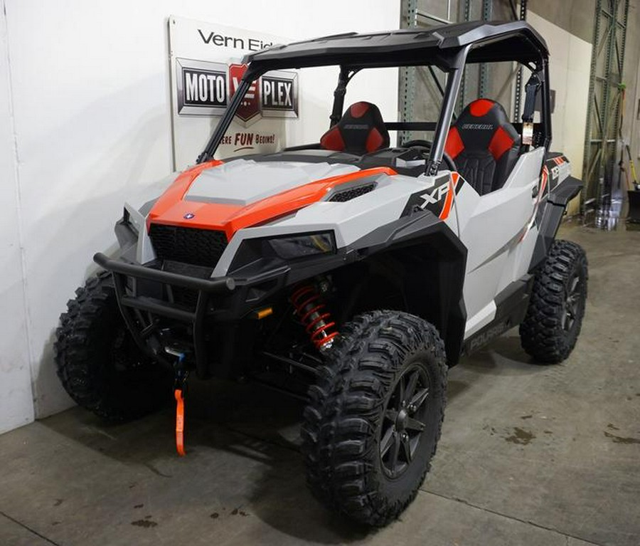 2025 Polaris® General XP 1000 Sport
