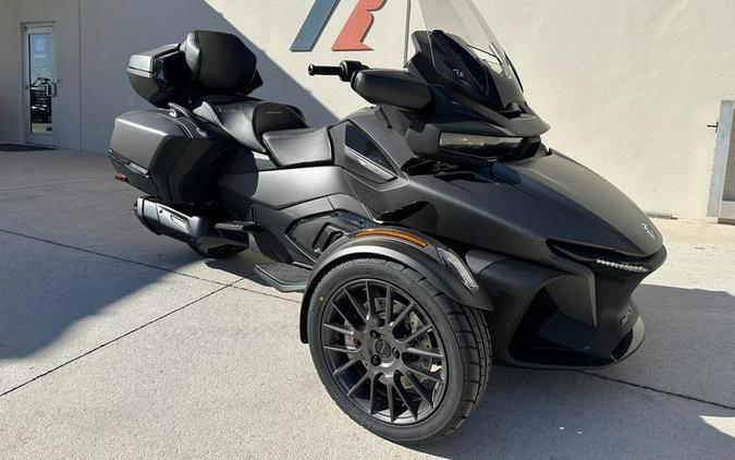 2026 Can-Am® Spyder RT Limited Dark