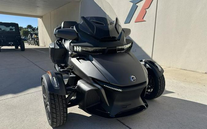 2026 Can-Am® Spyder RT Limited Dark