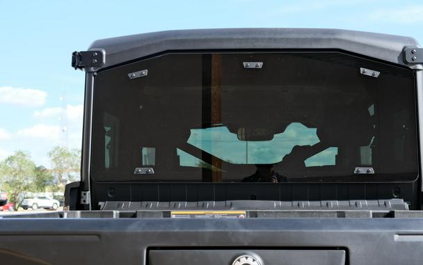 2026 CAN-AM DEFENDER MAX LIMITED CAB HD11