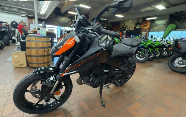2026 KTM 250 DUKE