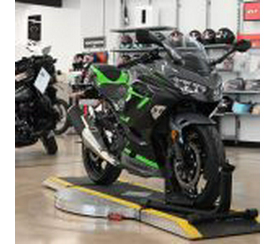 2019 Kawasaki Ninja 400