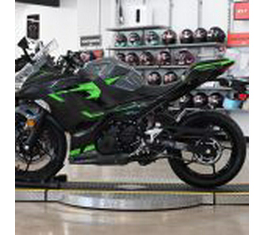 2019 Kawasaki Ninja 400