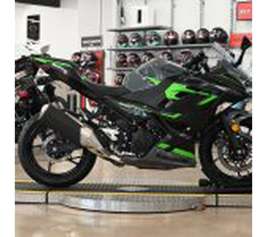 2019 Kawasaki Ninja 400